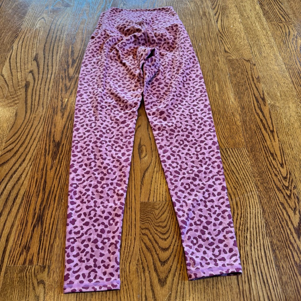 Barre3 Pink Fuschia Cheetah Leopard Print Leggings | S - Picture 3 of 6